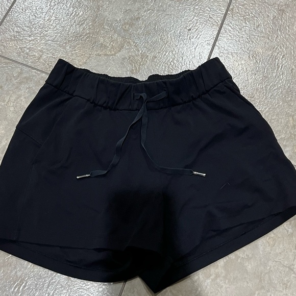 lululemon on the fly short discontinued